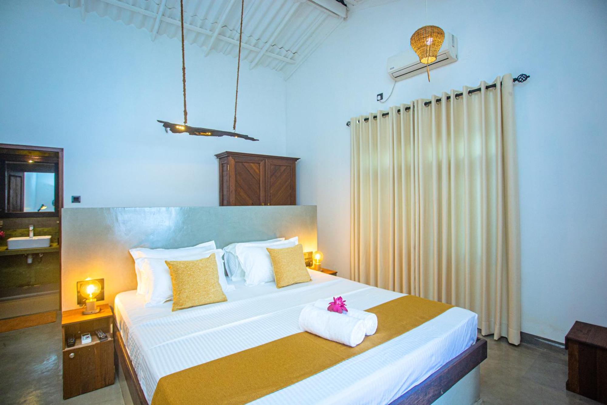 Aki Luna Lagoon Resort Hikkaduwa Eksteriør bilde