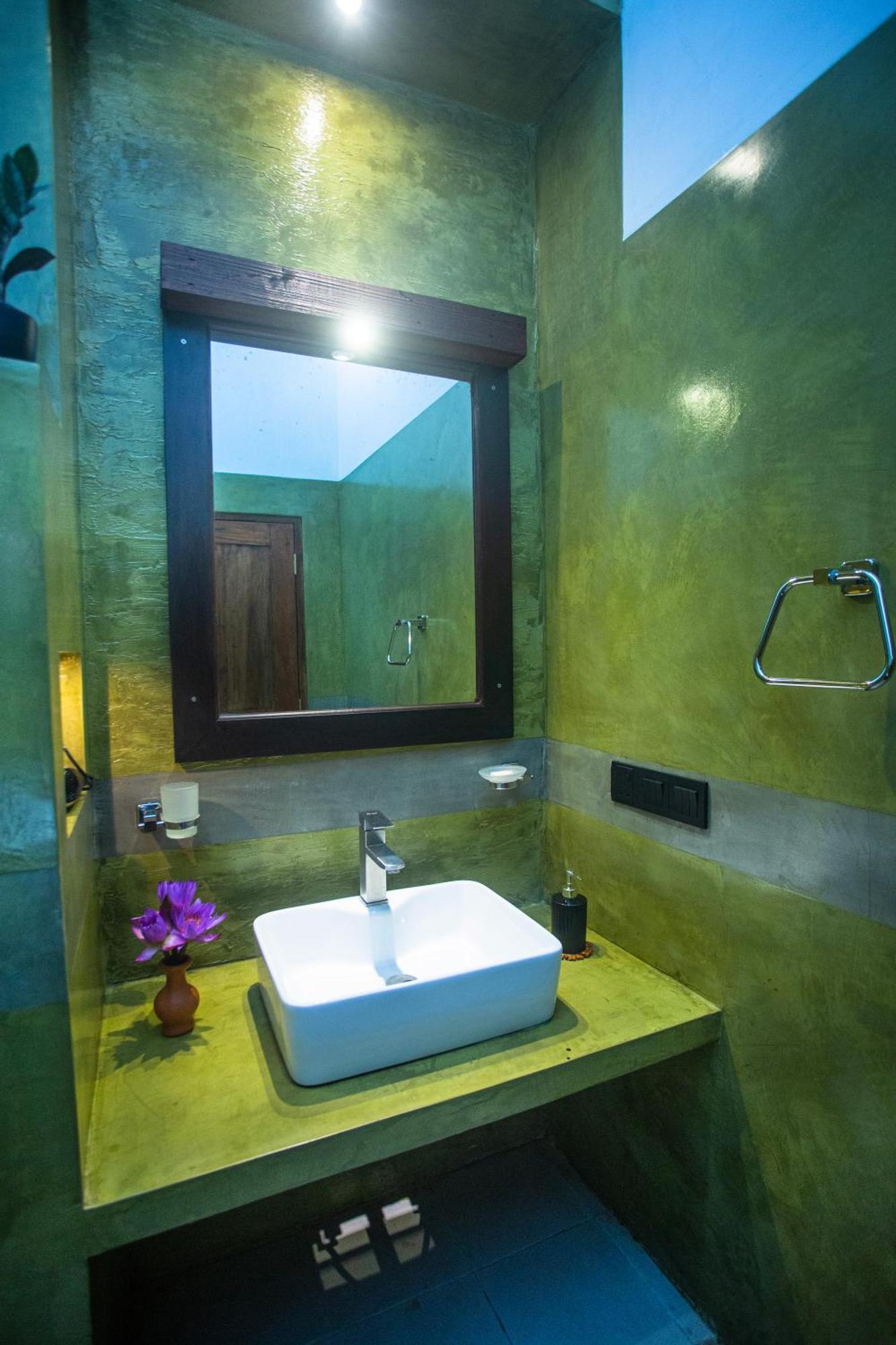 Aki Luna Lagoon Resort Hikkaduwa Eksteriør bilde
