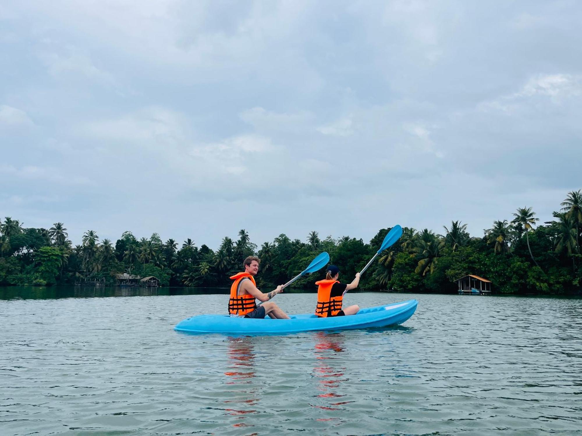 Aki Luna Lagoon Resort Hikkaduwa Eksteriør bilde